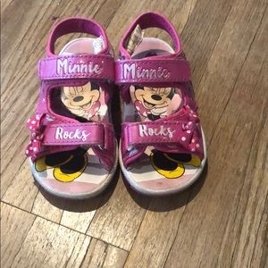 Adorable Minnie Mouse Sandals